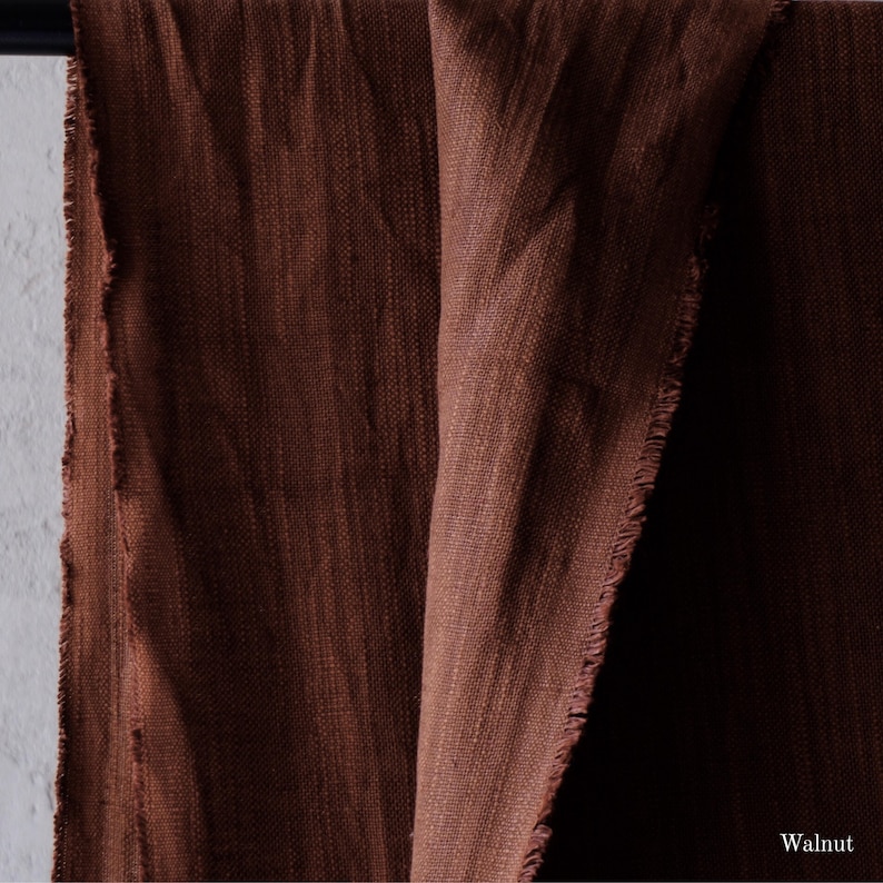 Handvävt tyg av brännässlor: Växtfärgad textil, 120 cm bred, 320 gsm Walnut