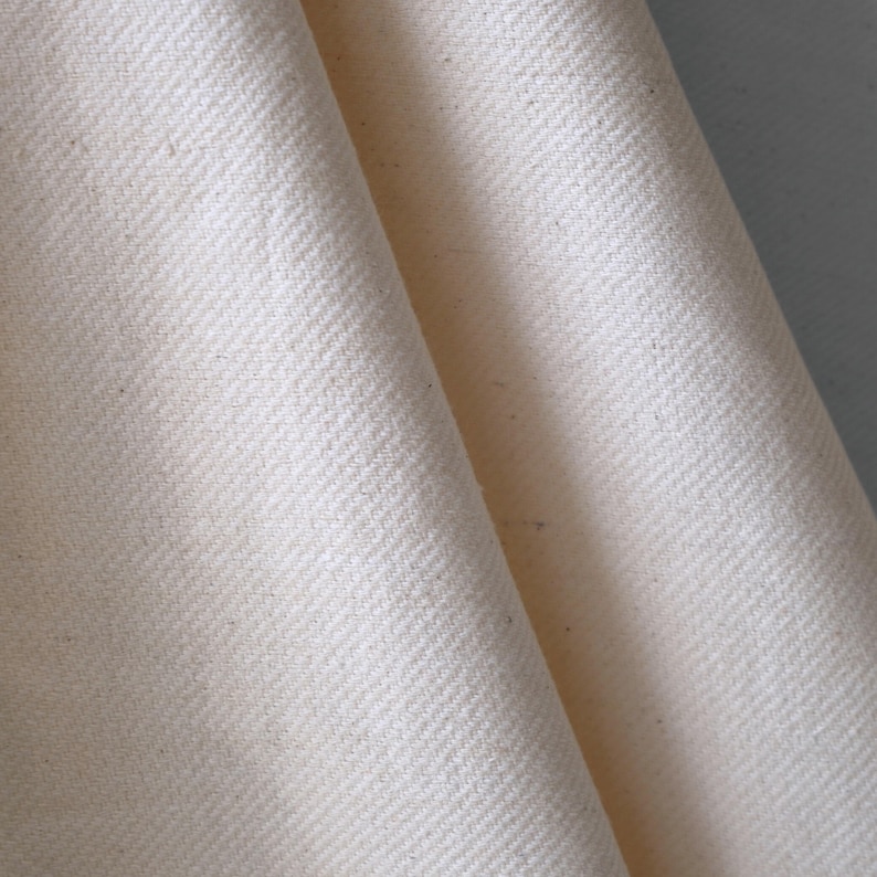 Handwoven Kala Cotton Fabric - 2/2 Twill Weave | 45" Wide | 230 GSM Bild 11