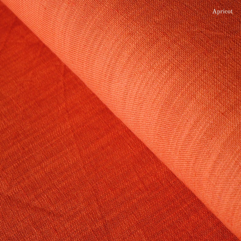 Handvävt tyg av brännässlor: Växtfärgad textil, 120 cm bred, 320 gsm Apricot