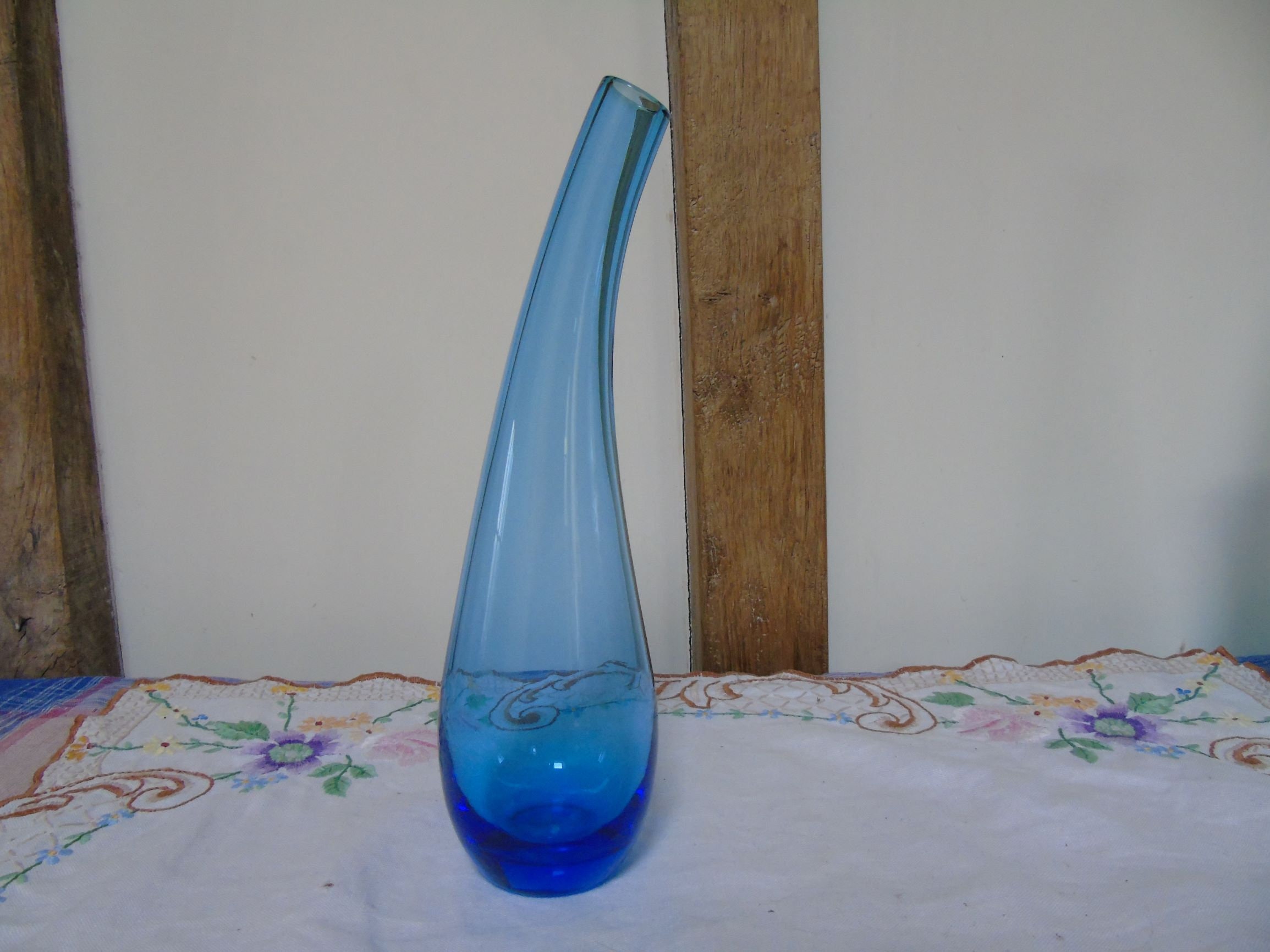 レア フランス ブロカント ファーマシー ボトル コバルト ブルー 壁掛け 花瓶 Blenko cobalt vase - Etsy 日本