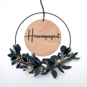 Door wreath with dried flowers / eucalyptus olive / dried flower wreath / come in / wooden door sign