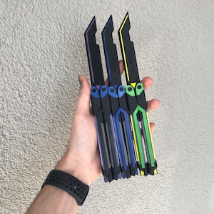 Valorant RGX 11z Pro Blade | Rgx Butterfly | Valorant 3d Print | Valorant Knife | Rgx Firefly | Gift for Gamer | Rgx Knife | Foldable