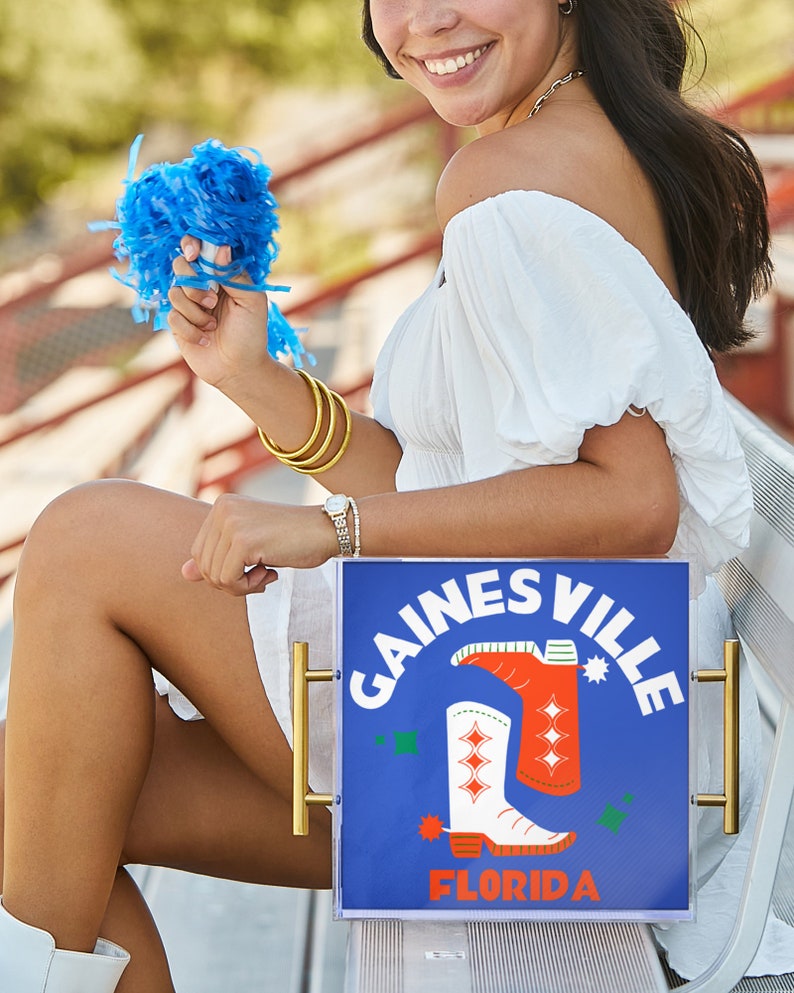 Gainesville Large Acrylic Tray with Gold Handles - Thumbnail 3