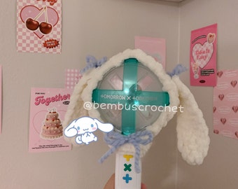 Moa Bong, White Puppy TXT Lightstick Crochet Fluffy Cover