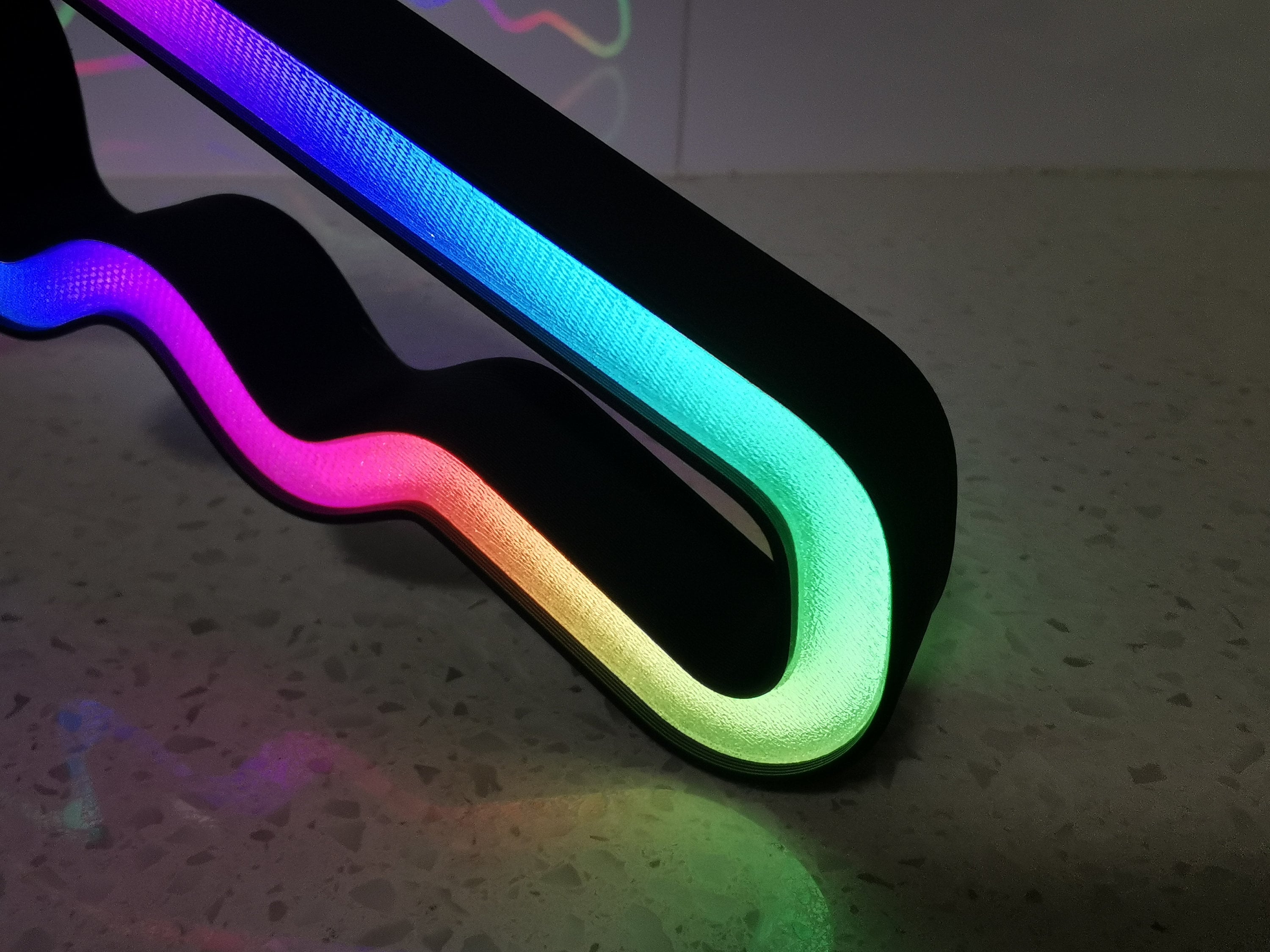 ADCTOモニュメントネオンアート ADCTOモニュメントネオンアート