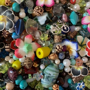 One Pound of Mixed Bead Soup - Crafting Beads