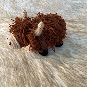 Highland Cow haakpatroon Amigurumi koe patroon digitale download DIY gehaakt speelgoed handgemaakt cadeau idee boerderij dieren gehaakte knuffel afbeelding 3