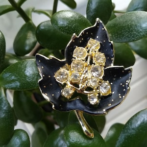 Vintage Leaf Pin with Rhinestones