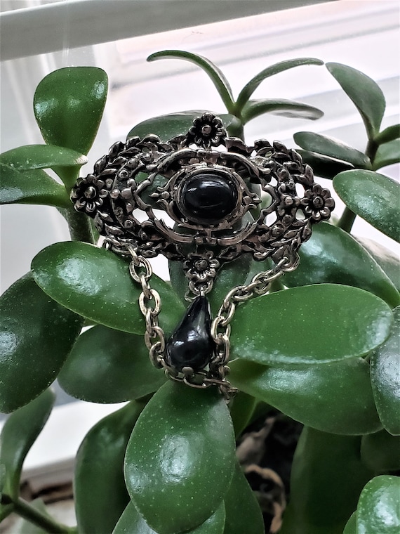 Vintage 1980s Faux Marcasite and Onyx Brooch