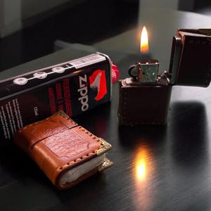 Libro degli incantesimi e modello bonus per custodia in pelle Zippo – PDFA4 – 2 modelli inclusi
