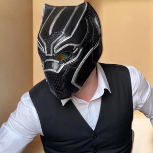 Patron de casque en cuir de panthère noire - Modèle PDF A4 - Fichier d'artisanat de cosplay - Taille unique 58-60 - Egalement disponible en carton