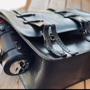 Modèle de support de bidon de carburant en cuir - Modèle PDF A4 - Adaptateur de sacoche de moto - Projet de bricolage en cuir de style tactique