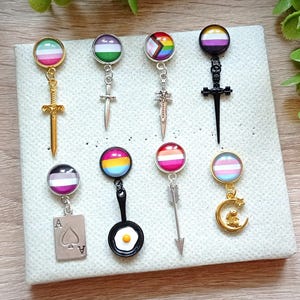 Pride Ohrstecker 12 mm Ace Pfeil Häschen Charms Dagger As Anhänger - Blei und Nickel frei lgbtq Schmuck Ohrringe 34 verschiedene Pride Flaggen