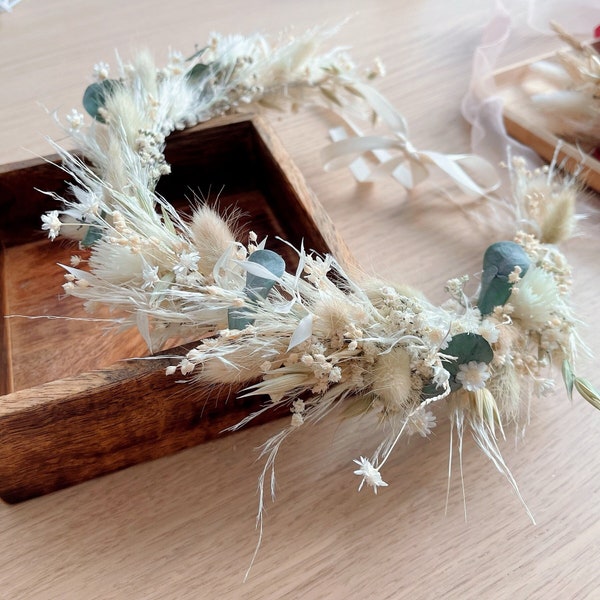Blanca Blumen Haarband, Blumenkrone, Blumen Haarkranz, handgemachtes Haarband, handgemachte Accessoires, handgemachter Kranz, Blumenkranz