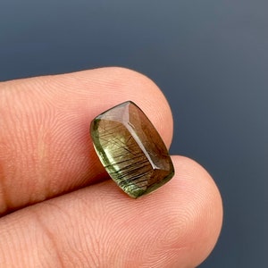 Peridot Rutile Gemstone Cushion Cabochon, aaa peridot. UNIQUE PERIDOT RUTILE Rare Quality. Natural Peridot Gemstone, 4.30cts size 8x11.70mm