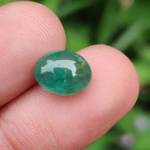 emerald cabochon oval shape Gemstone 100% Genuine stone Natural Zambian Emerald cabochon Loose emerald cabochon,Size 8×10mm 2.85cts