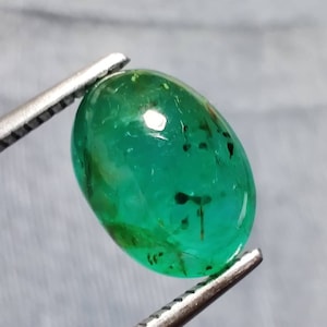 emerald cabochon oval shape Gemstone 100% Genuine stone Natural Zambian Emerald cabochon Loose emerald cabochon,Size 7×9.50mm 2.50cts