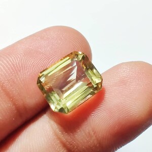 Citrine Faceted Cushion Cut Citrine Faceted Gemstone For Jewellery Making 6Cts Size •10×11.50mm Pack of 1 pcs