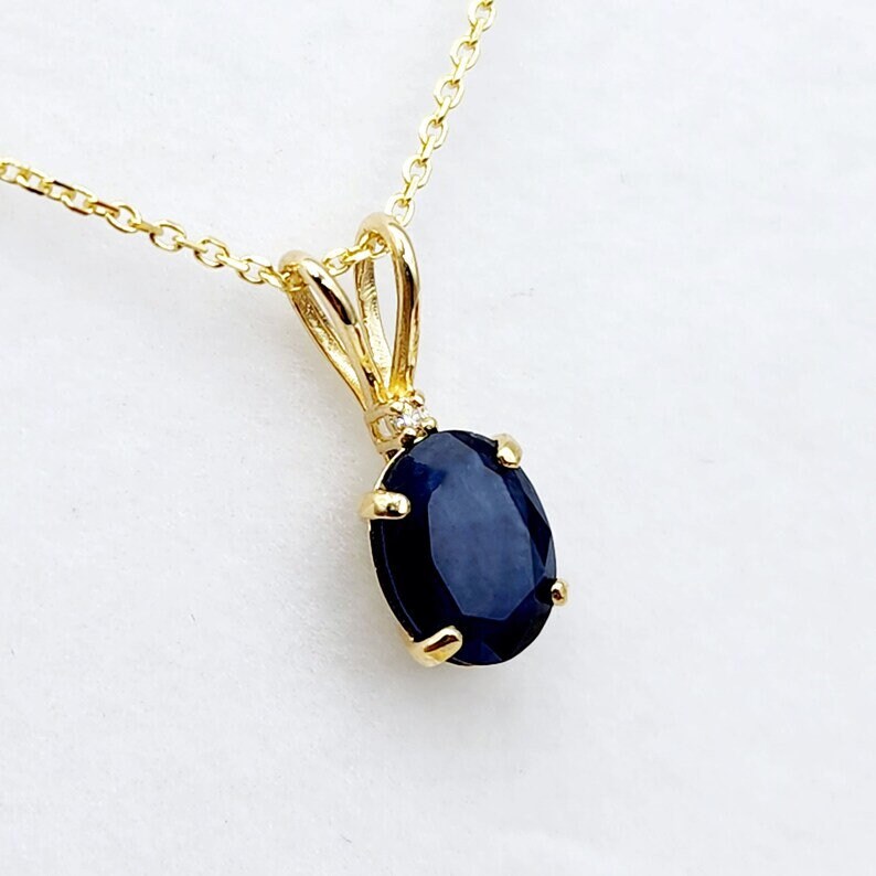 Neelam pendant hotsell