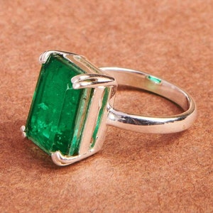 AAA+Quality Natural  Emerald Ring 5.50 Carat 925 Sterling Silver For Unisex Valentine's Day Gift RingHalloween GiftBirthstone