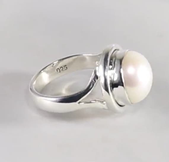 Senroar 4.5 Carat Pearl Ring Natural Gemstone Moti White Ring Metal Pearl  Ring Price in India - Buy Senroar 4.5 Carat Pearl Ring Natural Gemstone Moti  White Ring Metal Pearl Ring Online