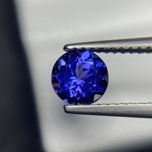 Mesmerizing Natural Tanzanite Round Gemstone - Exquisite Top Color, Loupe Clean, A Must-Have for Luxurious Jewelry Designs!
