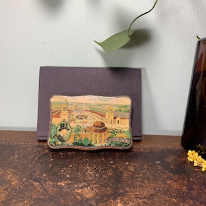 Vintage A.S Wilkins Ltd Cremona Toffee Tin  E-1
