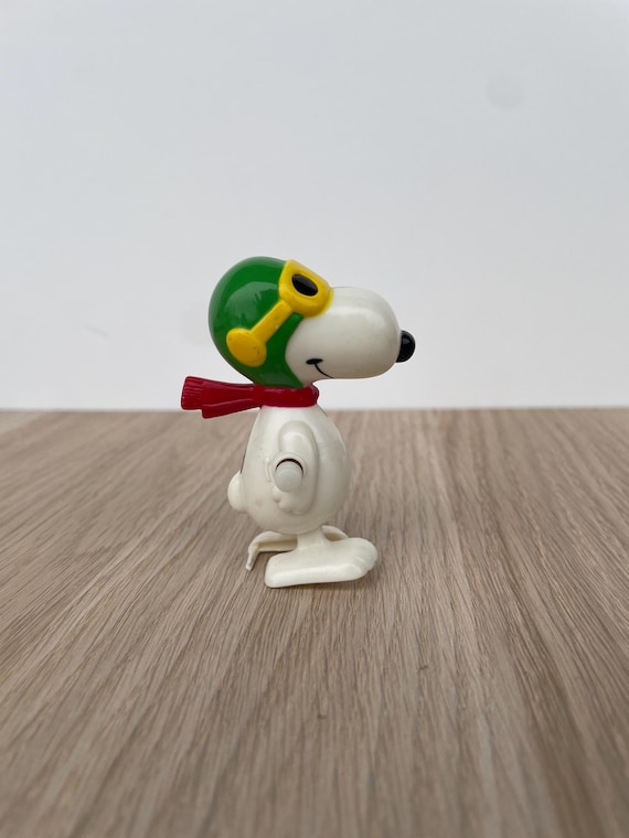 Vintage 1965/1966 Avia Peanuts Snoopy Flying Ace Plastic