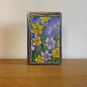 Embossed Tin with Daffodils in Art Nouveau Style by Churchill&#39;s Confectionery Ltd