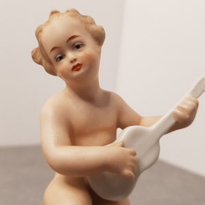 WALLENDORF Porcelain Figure Cherub with gitar Art Deco Vintage 20th original Germany Wallendorf Kunst Putto playing gitar image 8