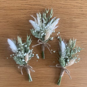 Dried flower Gypsophila buttonhole set | boutonnière. | Natural wedding flowers. | Grooms buttonhole | Groomsman’s buttonhole |
