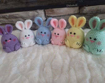 Crochet easter bunny