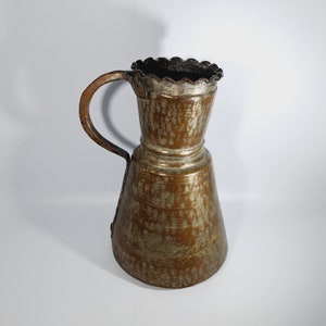 Copper jug jug handle jug