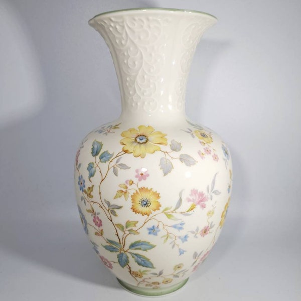 Porcelain flower vase meadow flowers 50s