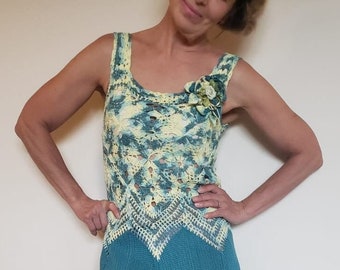 Crochet Dress.  Party dress.  Handmade cotton dress. Ideal for Summer.  Bright colors, navy blue and lime lemon.