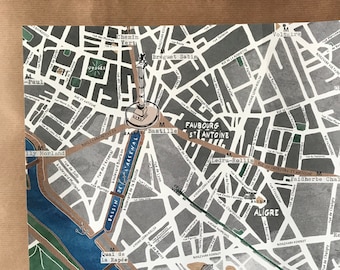 Custom Paris card | Custom framing, unique print | Detailed streets and neighborhoods | 100% hand drawn | 30x30cm