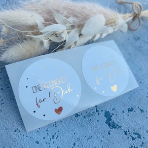 Sticker eine Kleinigkeit für dich weiss gold Eigenproduktion Etiketten Bestellung Geschenk Danke Handmade Business Verpacken Verkäufer