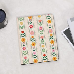 Cute Colorful Floral iPad Case with Pencil Holder Cover for iPad 11/10/9/8 A16 11&quot; Air 7/6/5 13&quot; 10.9&quot; iPad Pro 12.9 Inch 2025 iPad Mini 6/7