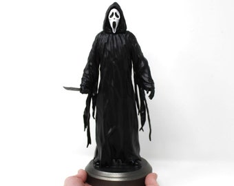 Ghostface Figure, Impressive 31cm Height, Scream Movie Figure, Scream Fan Gift, Slasher Horror Movie Collector, Ghost Face, Scream Costume