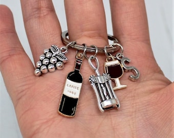 PERSONALISED Wine Lover Drinker Keyring Gift for Dad Mum Brother Girlfriend Work Colleague Secret Santa Xmas Stocking filler CHOOSE LETTER