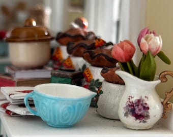 Dollhouse Miniature 1:12 Mixing Bowl