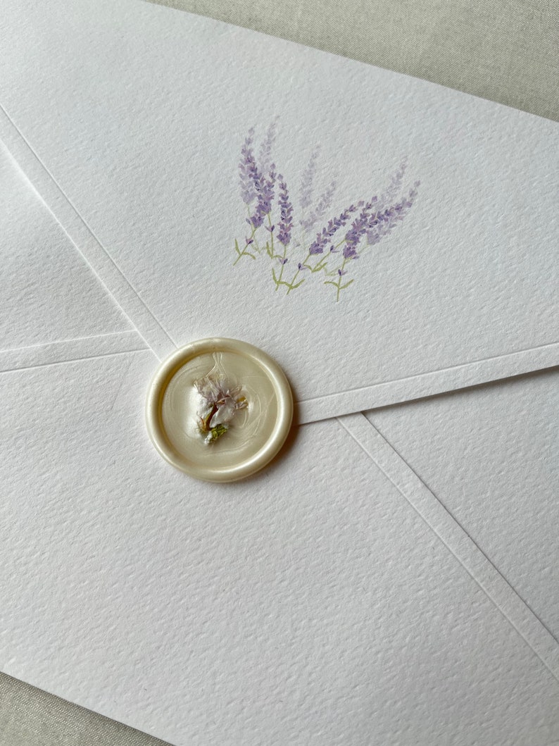Sello de cera de flores secas para invitaciones de boda, sello autoadhesivo personalizado para invitaciones de boda, sello de cera despegable y pegable, sello hecho a medida imagen 2