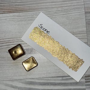 Scone | Watercolor paint | Watercolor | Chrome | vegan | Lettering | Handlettering | Calligraphy | Shimmer paint | Metallic paint