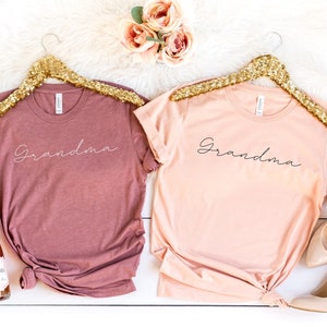 Grandma Mother&#39;s Day Shirt, Gift For Grandma, Mother&#39;s Tee, Grandmama Gift, Women&#39;s T-shirt, Happy Mothers Day Sweatshirt