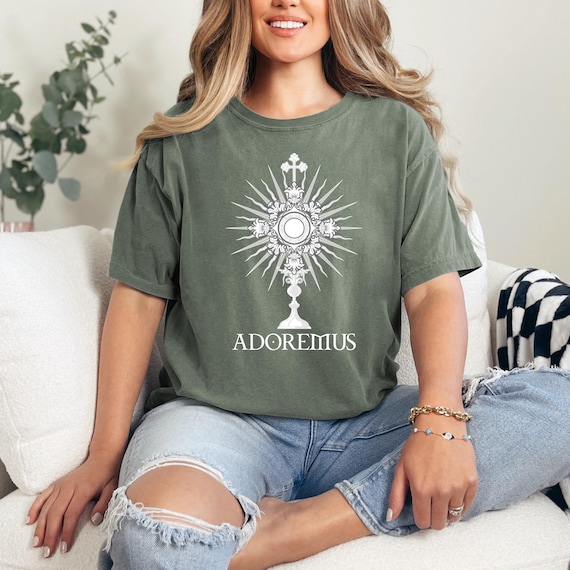 Adoremus Catholic T-Shirt: Monstrance Graphic Comfort Colors Tee