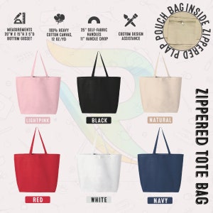Op de afbeelding: Een set van 7 tote bags in verschillende kleuren, waaronder lichtroze, zwart, naturel, rood, wit en marineblauw. De tassen zijn gemaakt van 100% zwaar katoenen canvas en hebben 63,5 cm lange zelfgemaakte handvatten met een val van 28 cm. De tassen zijn 50,8 cm breed, 38,1 cm hoog en 12,7 cm diep. De tassen hebben een ritsvak aan de binnenkant met een klepzak.