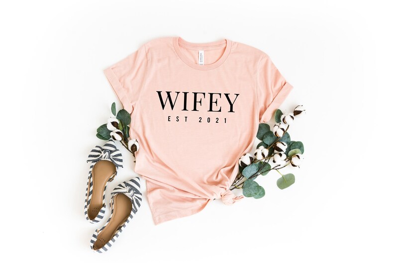 Mrs Sweat Mommy Est 2021 Customized Mommy Est 2021 Sweatshirt and Hoodie Wifey Sweat,Engagement Gift,Gift for Bride Fiance Wedding Gift
