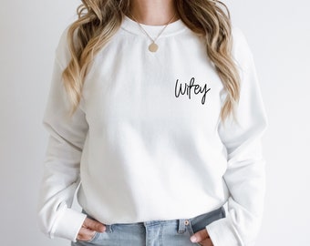 Wifey Sweatshirt | Bride Sweatshirt | Cute Gift for Her | Wifey | Hubby | Honeymoon | Unisex Sweatshirt | White Shirt | Bride To Be RS350