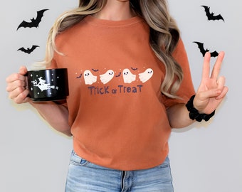 Trick or Treat Ghosts Halloween T-Shirt, Cute Spooky Season Graphic Shirt, Comfort Colors Ghost Shirt, Casual Halloween Party Top