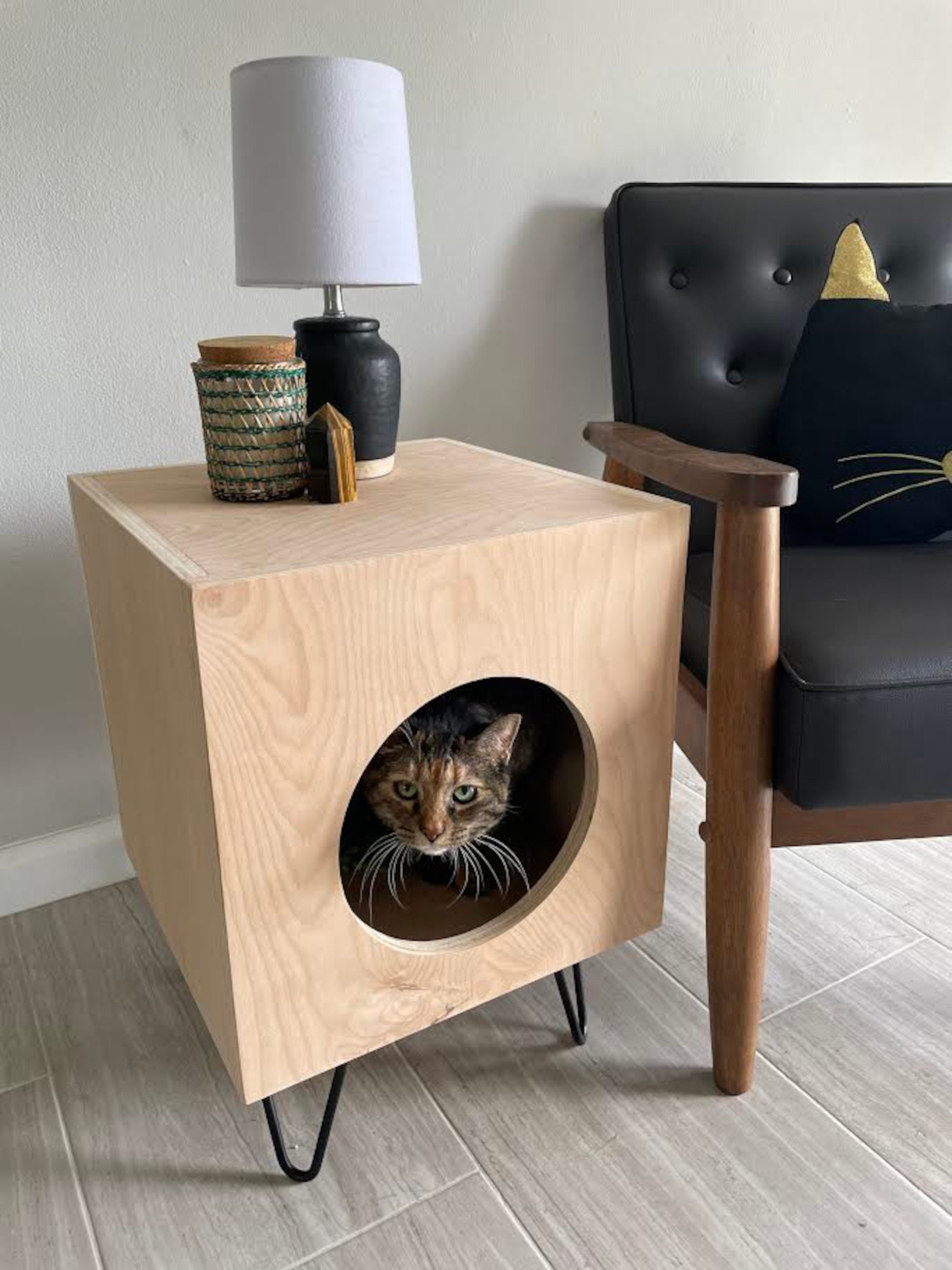 Mid Century Modern End Table - Etsy